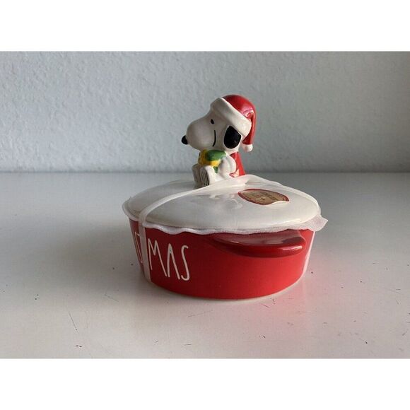 Rae Dunn Peanuts Snoopy Merry Christmas Ceramic Brie Baking Casserole Dish w/Lid - Picture 3 of 13